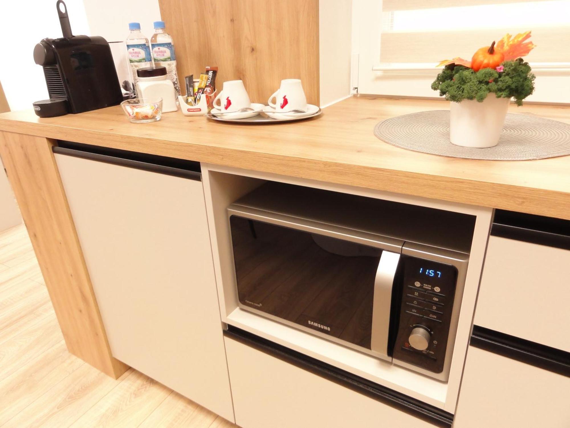 Central Luxury Apartment Ясси Екстер'єр фото