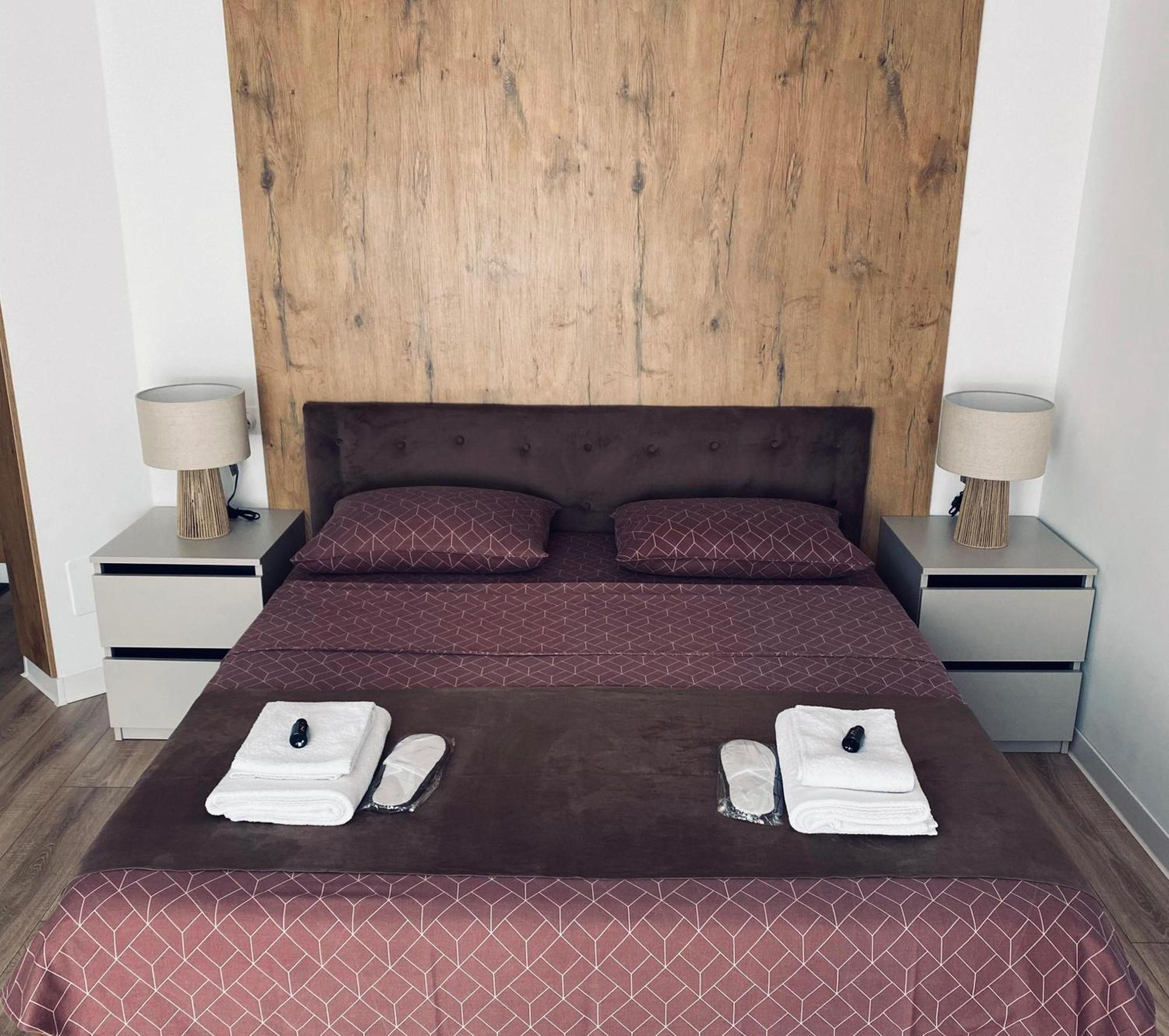 Central Luxury Apartment Ясси Екстер'єр фото