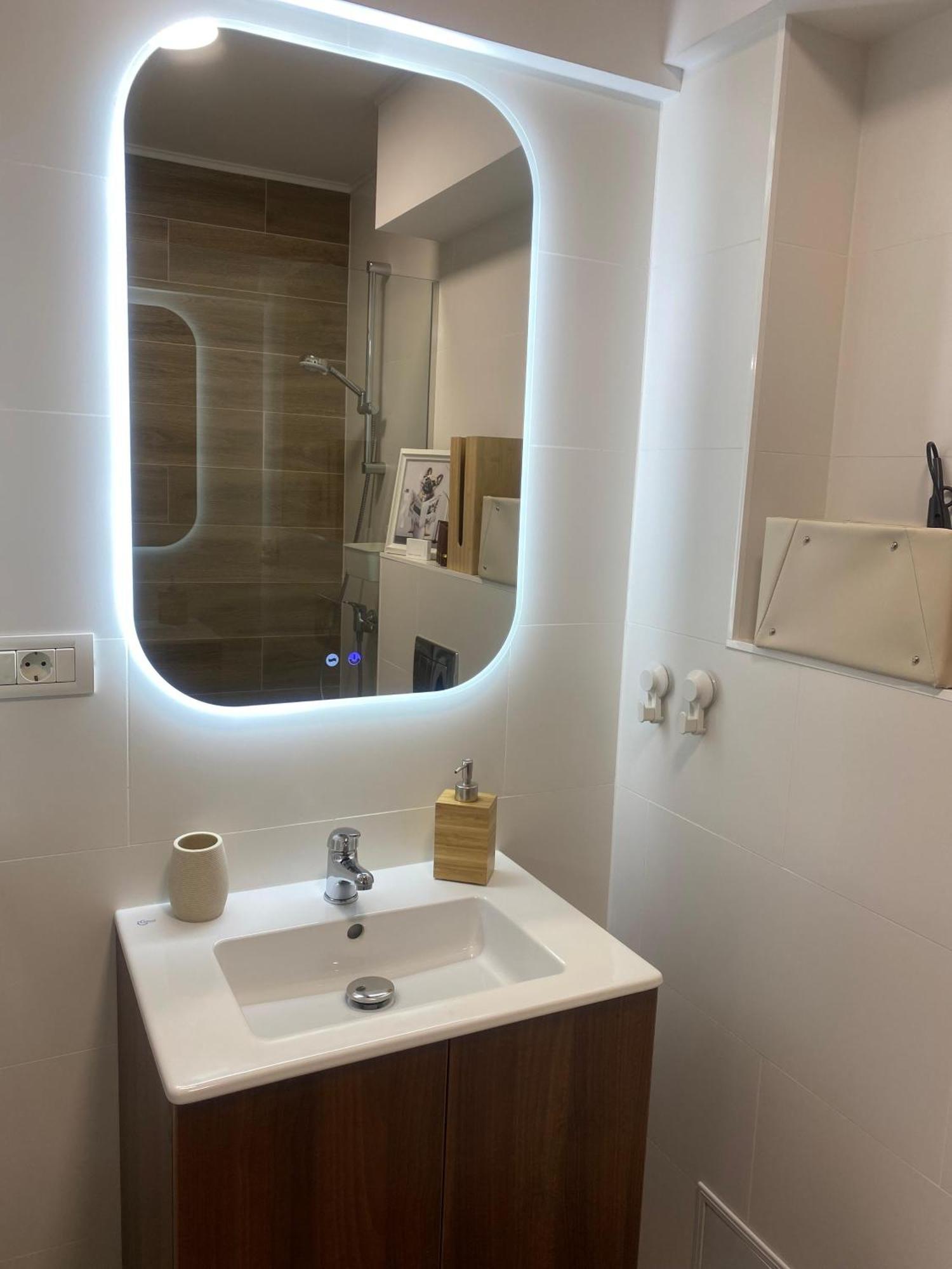 Central Luxury Apartment Ясси Екстер'єр фото
